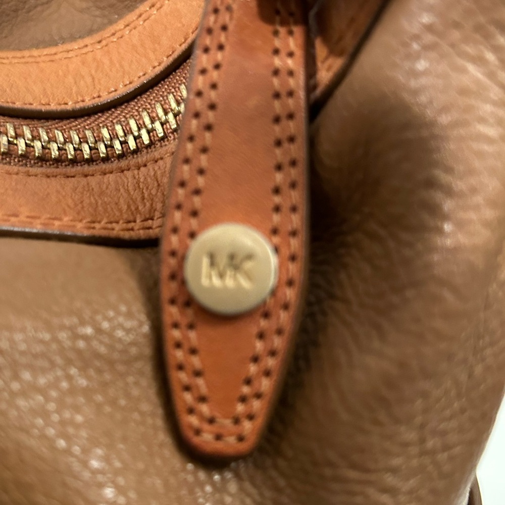 Michael Kors Pebble Leather & Leather Strap Mirror Image Shoulder Bag - Picture 10 of 14